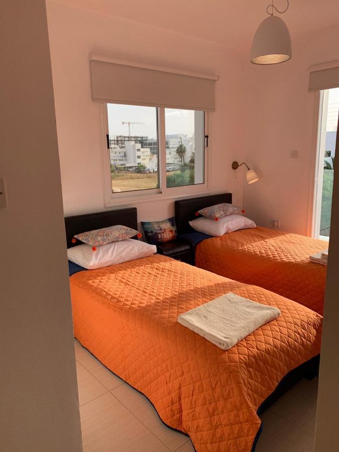 Nissini Villas 2 Ayia Napa Bagian luar foto