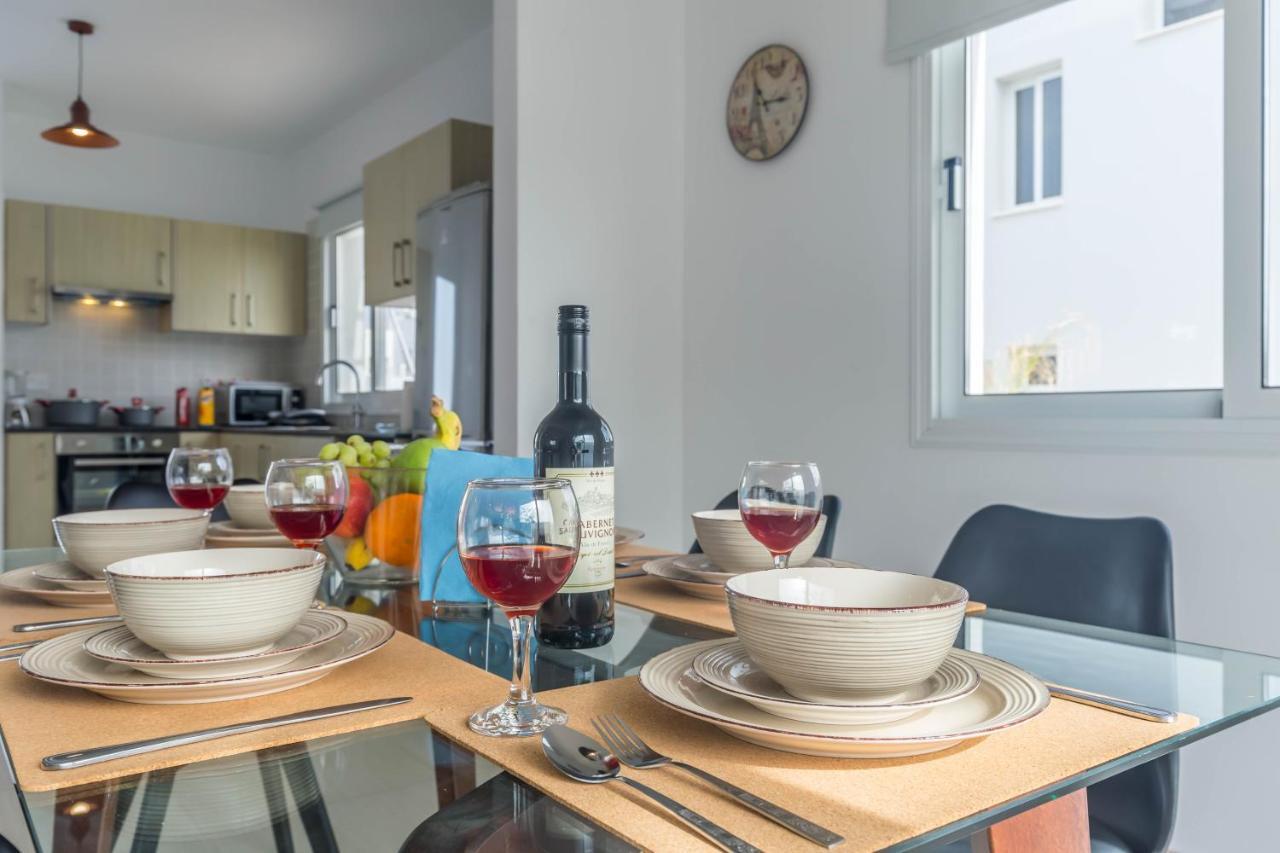 Nissini Villas 2 Ayia Napa Bagian luar foto